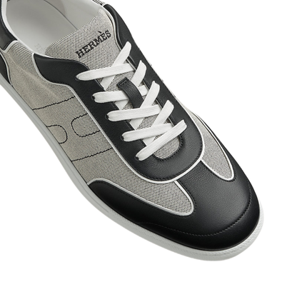 HERMÈS — Sneakers Match en Toile H et Veau Prunoir / Noir