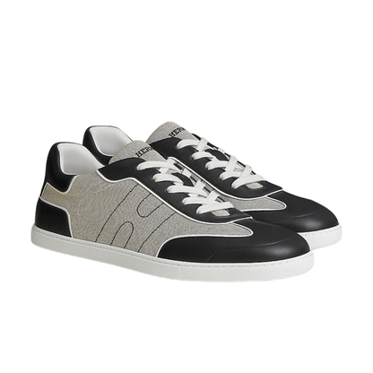 HERMÈS — Sneakers Match en Toile H et Veau Prunoir / Noir