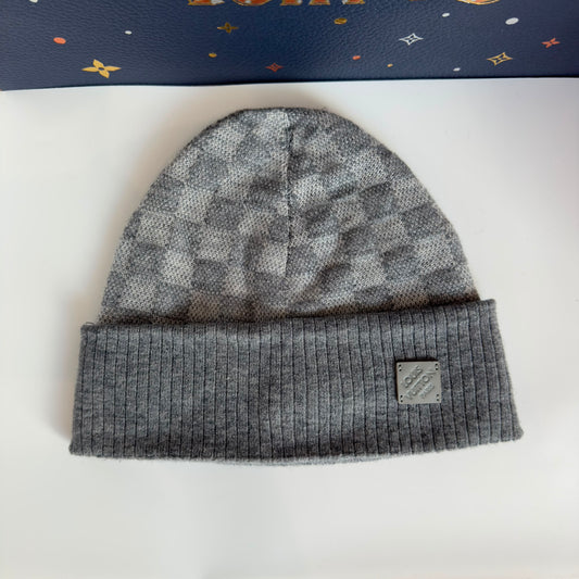 Louis Vuitton Bonnet Néo Petit Damier