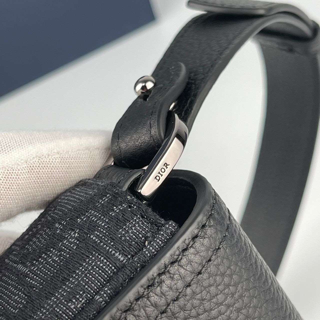 Dior Mini sac Messenger Saddle