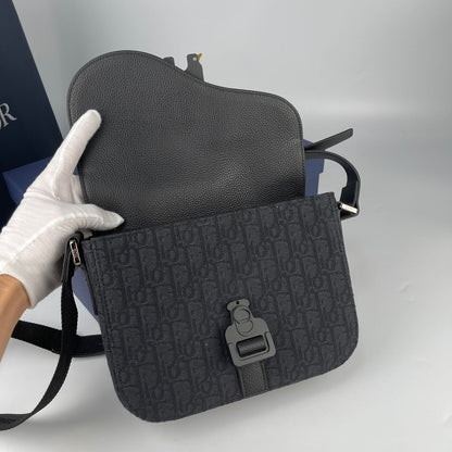 Dior Sac Messenger à rabat Saddle Small