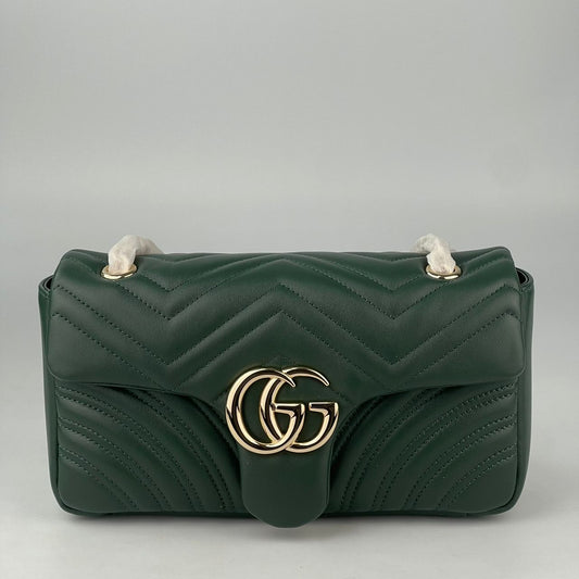 Gucci Marmont Schultertasche, mittlere Größe
