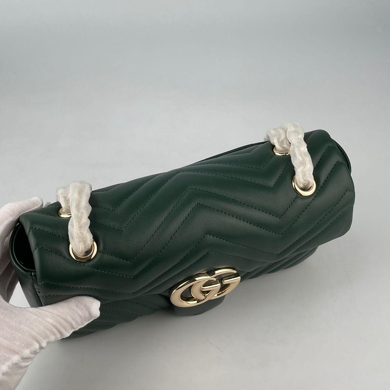 Gucci Marmont Schultertasche, mittlere Größe